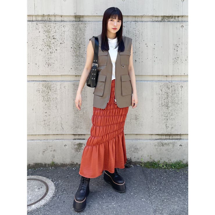 BYBORRE バイボレ ベスト ジレ グレー黒赤