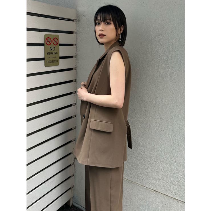 ピークドラペルベルトジレ[品番：MKSW0058834]｜MURUA（ムルーア）の