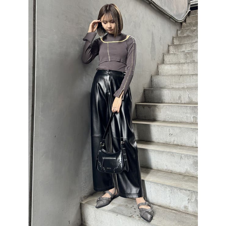 黒いレザーパンツ CAMBIO(カンビオ)】Vintage Like Synthetic Leather Side Zip