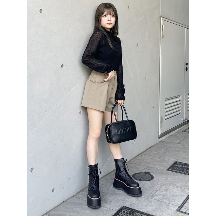 タックショートパンツ[品番：MKSW0059411]｜MURUA（ムルーア）の