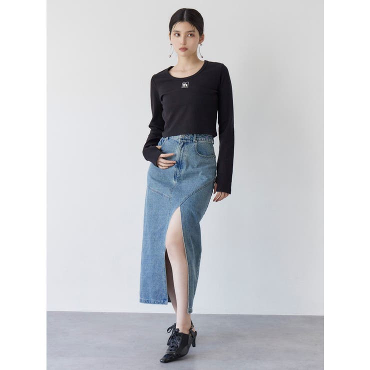 【MURUA】美品✨ロゴクロップドパーカー ロゴスリットスカート セットアップ 美品) ムルーア ロゴクロップドパーカー ロゴスリットスカート