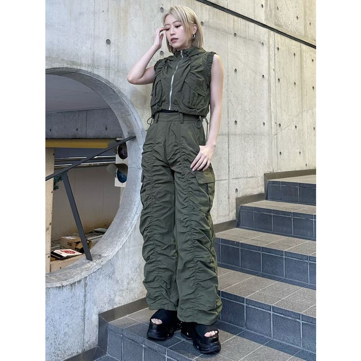 MURUA(ムルーア) シャーリングカーゴパンツ ブラック ムルーア MURUA シャーリングカーゴパンツ【セットアップ着用可