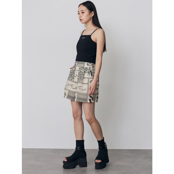 タックレースショートパンツ【セットアップ着用可】 | MURUA | 詳細画像10 