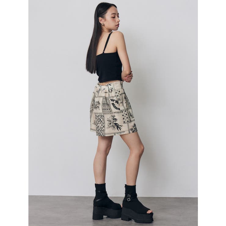 タックレースショートパンツ【セットアップ着用可】 | MURUA | 詳細画像11 