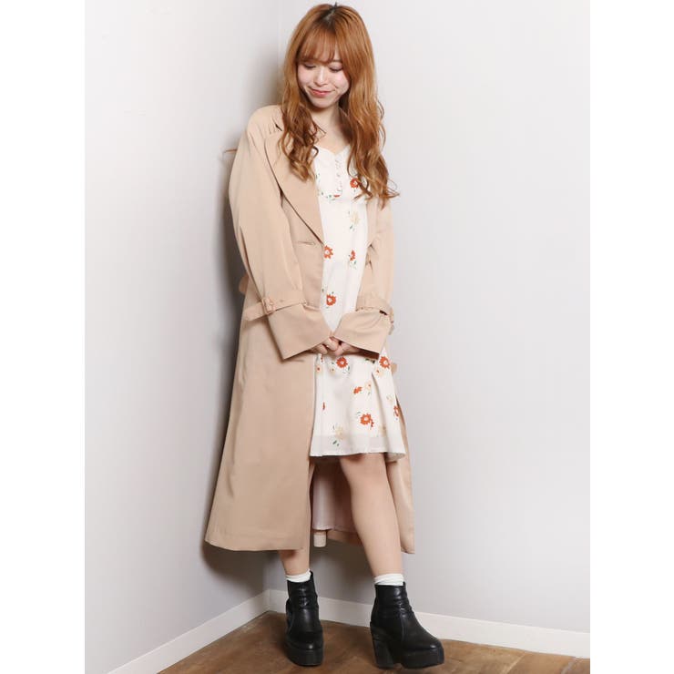 気まぐれ値下げ‼️試着のみの美品♡マイラン白トレンチコート 気まぐれ