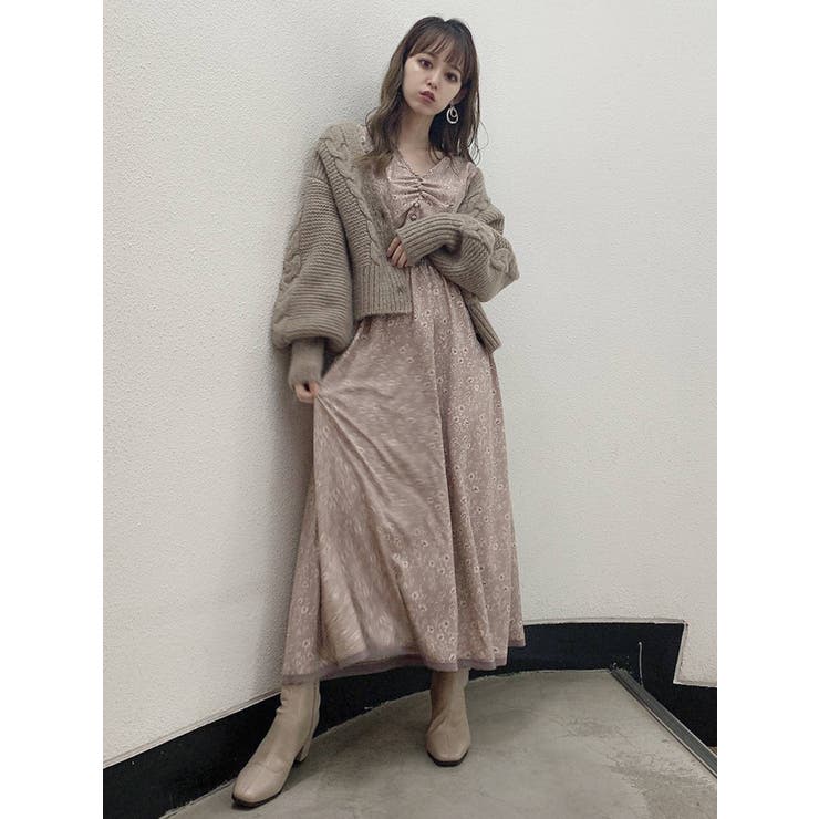 専用❣️コルコバード❣️大人気ワンピース❣️36可憐 ポリエステル❣️タグ付き新品 コルコバード❣️大人気ワンピース❣️36可憐 ポリエステル❣️タグ