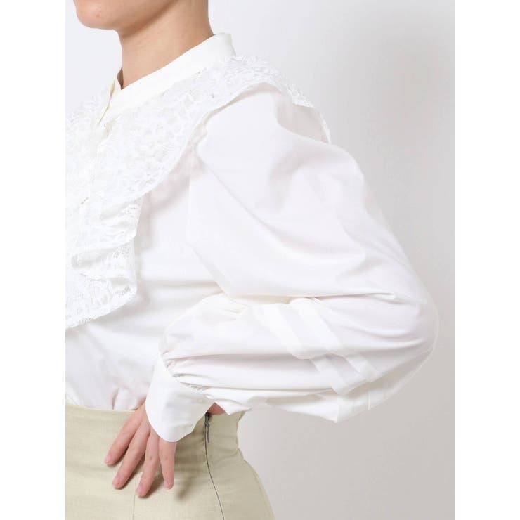 【♡新品タグ付き♡】ナイロン タスラン ラッフルカラー ブラウス／23区 40 ♡新品タグ付き♡】ナイロン タスラン ラッフルカラー ブラウス