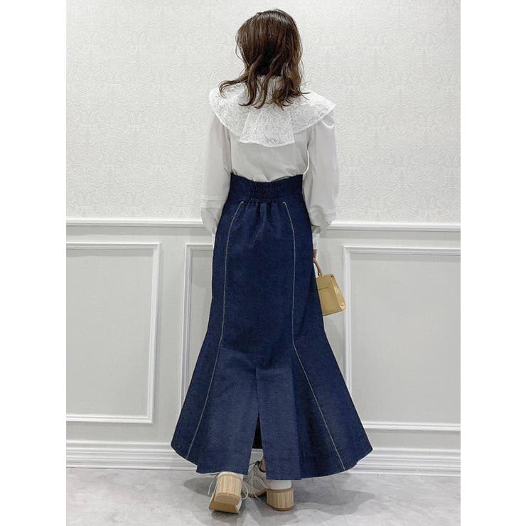 【♡新品タグ付き♡】ナイロン タスラン ラッフルカラー ブラウス／23区 40 ラッフルカラーブラウス[品番：MKSW0041966]｜dazzlin（ダズリン