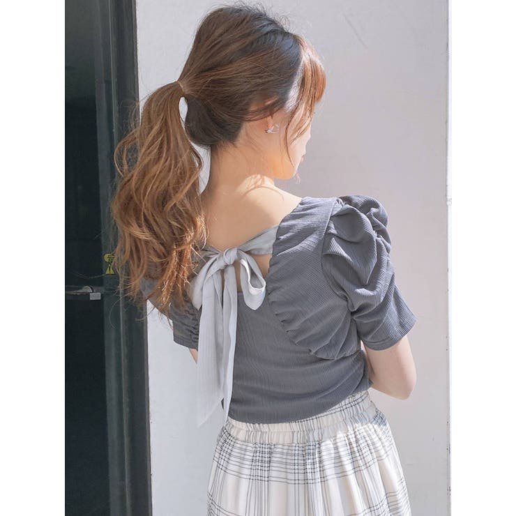 バックリボンコンパクトカットソー[品番：MKSW0043612]｜dazzlin