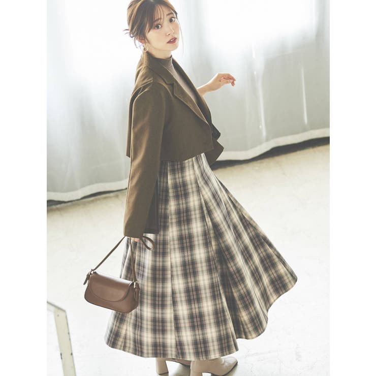 まぁみ♡さん  GDラインスリーブショートジャケット SLY | FRONT ZIP BACK OPEN ショートワンピース (ワンピース