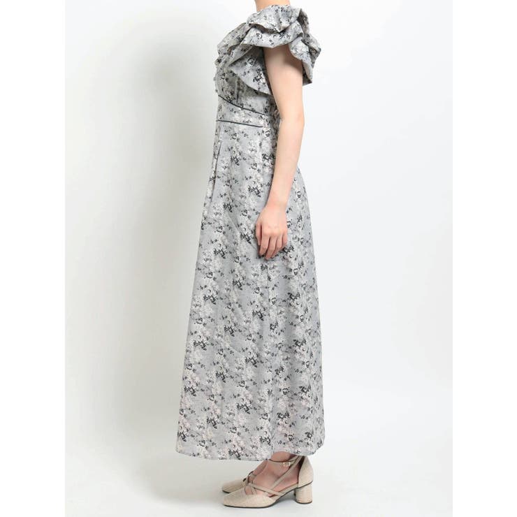 新品⭐︎タグ付き⭐︎familiar⭐︎ワンピース⭐︎110サイズ⭐︎ラッピング袋付き セール】チェック×音楽柄セーラーワンピース（ワンピース