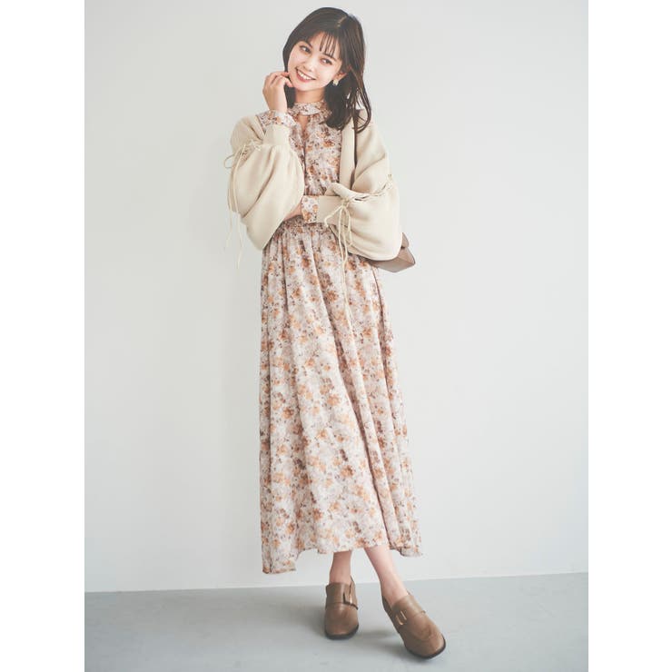 dazzlin（ダズリン）の「シャドウフラワーアートフリル