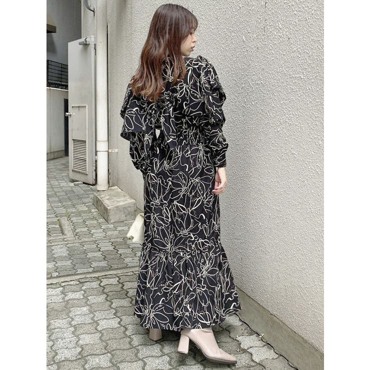 ルネ♡即完売　バックリボンフレアワンピース　34 BACK RIBBON LONG FLARE OP/バックリボンロングフレアOP