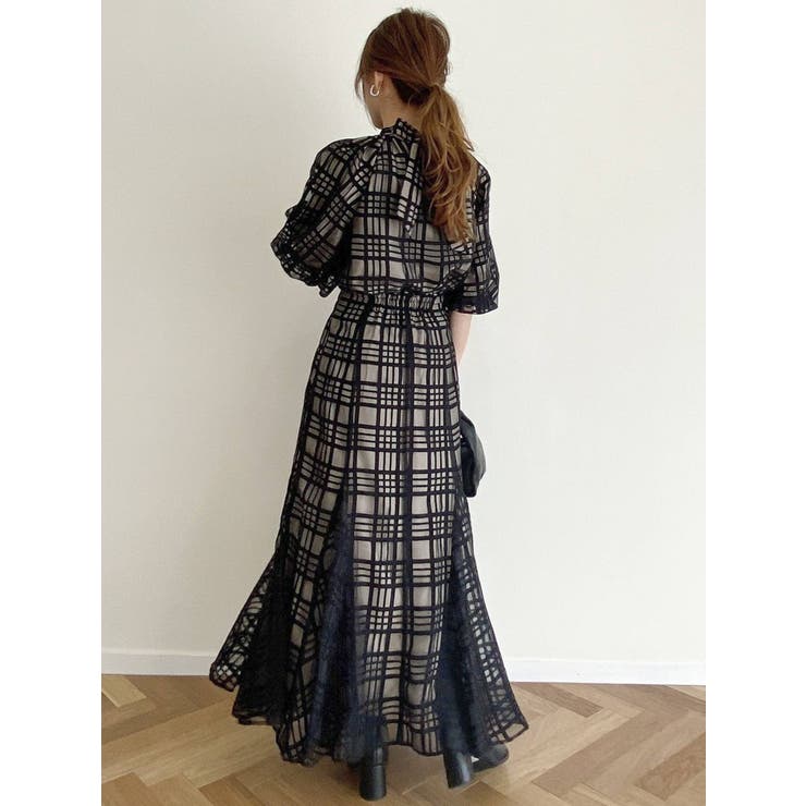 ★★人気品★早い者勝★ 新品タグ付き★ リュンヌ　プリーツブラウス♥28000円 Remind me and forever ブラウス シャツ 人気シリーズ、タケノコ