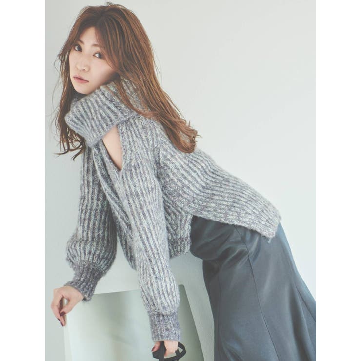 吉田朱里コラボ】ショルダーオープンラメニットトップス[品番