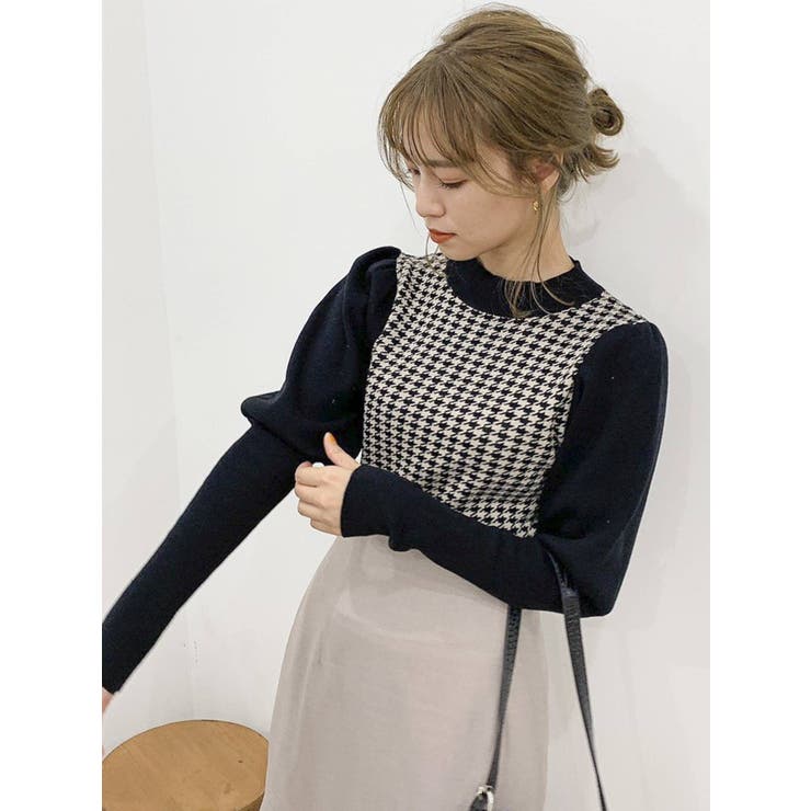 スクエアネックバストシャーリングTシャツ/ショート丈