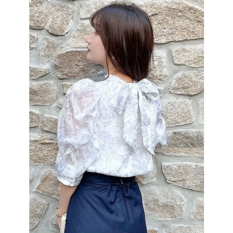 トーンフラワーギャザーブラウス[品番：MKSW0050502]｜dazzlin