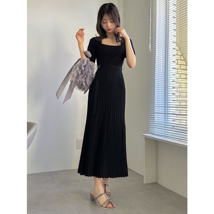 ハーフスリーブニットワンピース[品番：MKSW0056872]｜dazzlin