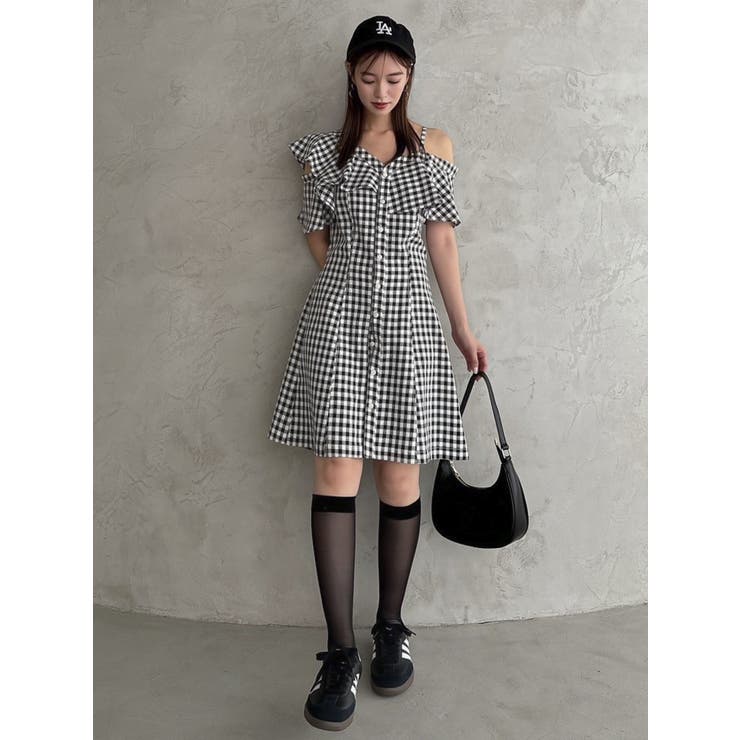 アシメラッフルラインワンピース♡022430300301 アシメラッフルラインワンピース[品番：MKSW0057093]｜dazzlin