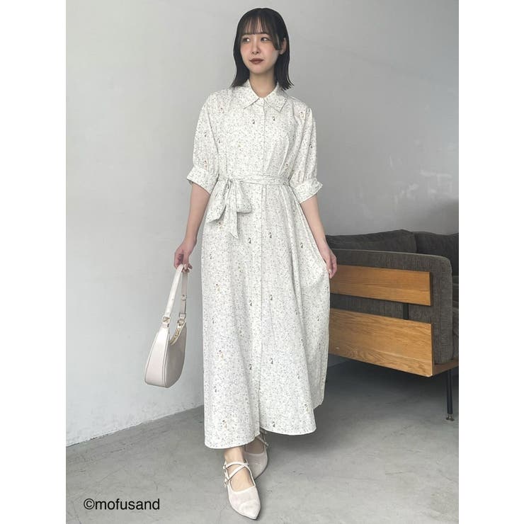 極美品】ダズリン ウエストマークベルトフラワーワンピース