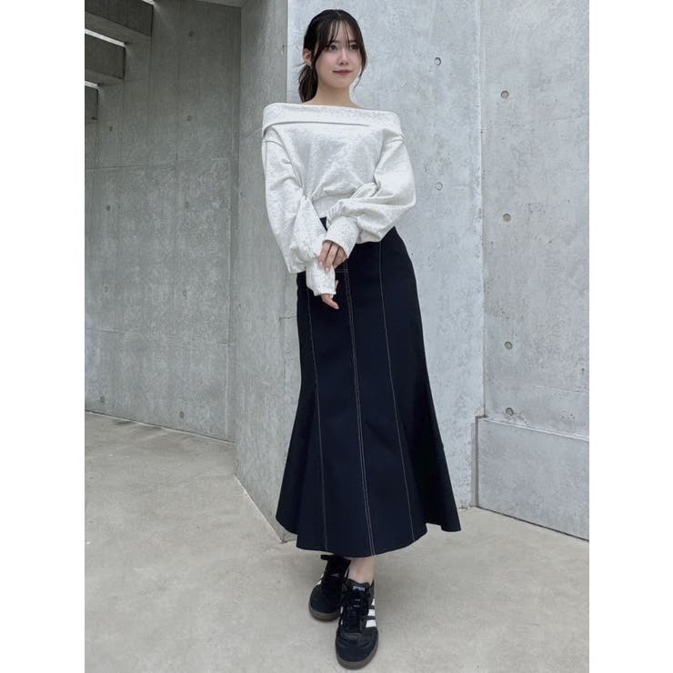 デコルテオープンスウェットトップス | dazzlin | 詳細画像24 