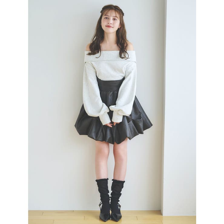 デコルテオープンスウェットトップス | dazzlin | 詳細画像4 