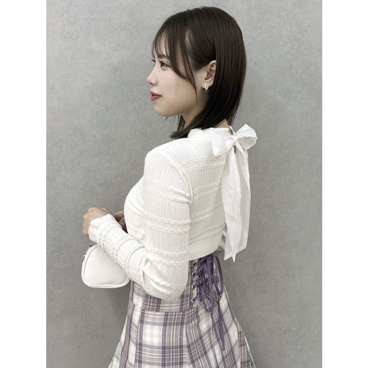 オフホワイト | バックリボンプチフリルニットトップス | dazzlin