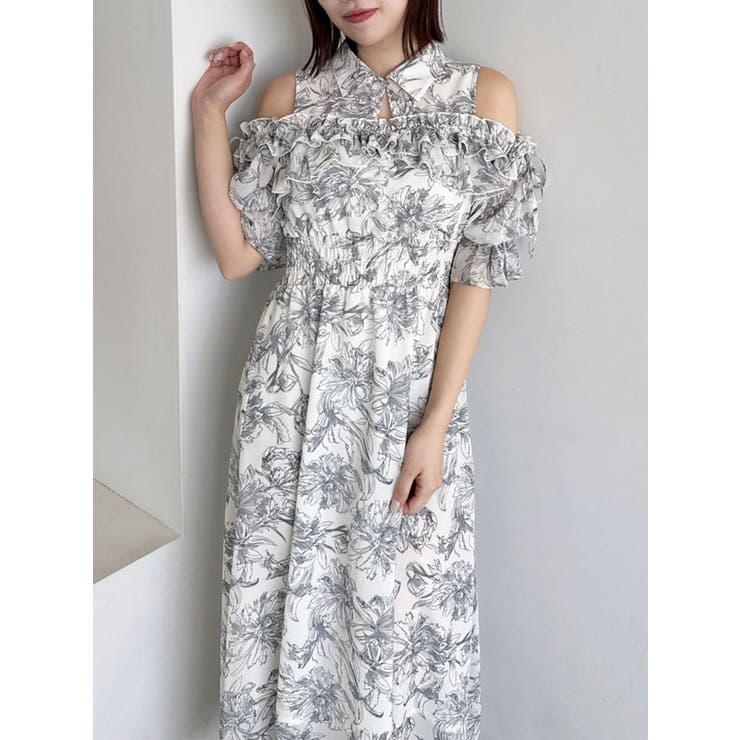 オフホワイト | 2WAYショルダーフラワーラッフルワンピース | dazzlin