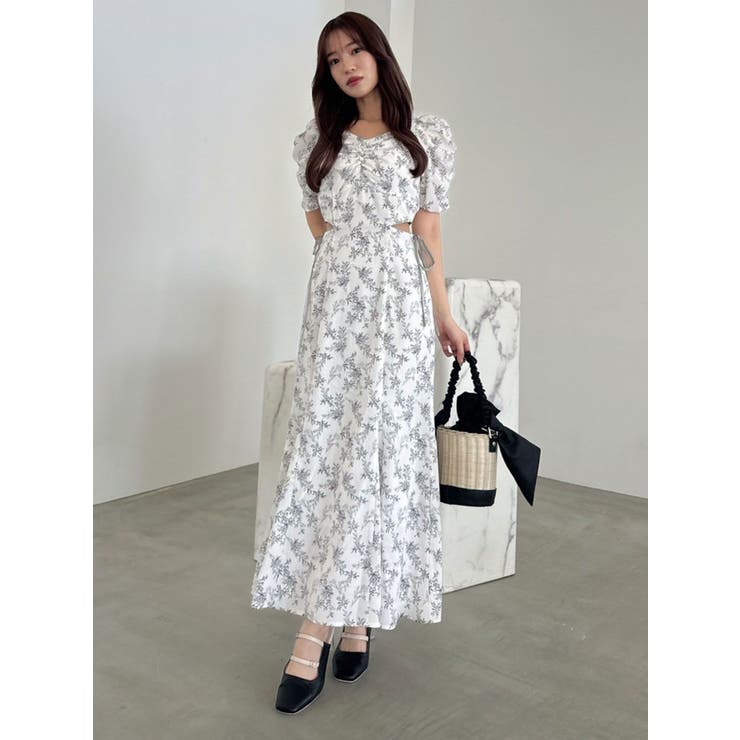 ウエストカットアウトパイピングワンピース[品番：MKSW0063664