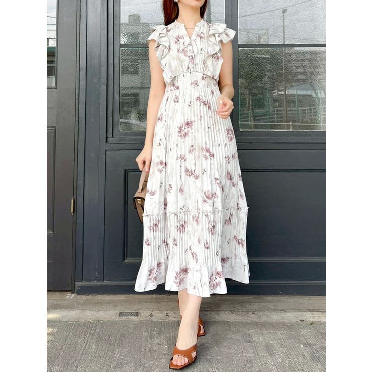 新色登場】パイピングフラワープリーツワンピース[品番：MKSW0064940