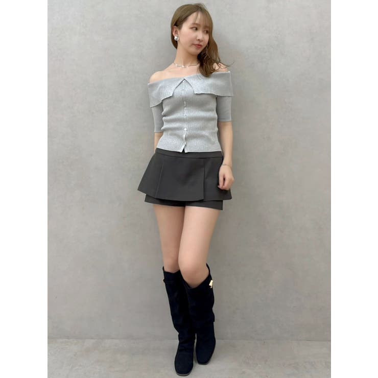 2WAYオフショルダー ニットトップス 黒 ファー付き　dazzlin 2WAYボタンオフショルニットトップス[品番：MKSW0065331