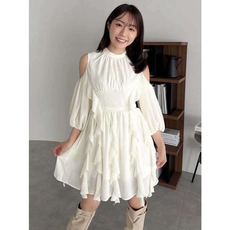 正規品♡ 【SPRING】フリルワンピース♡オフホワイト 正規品♡ 【SPRING】フリルワンピース♡オフホワイト