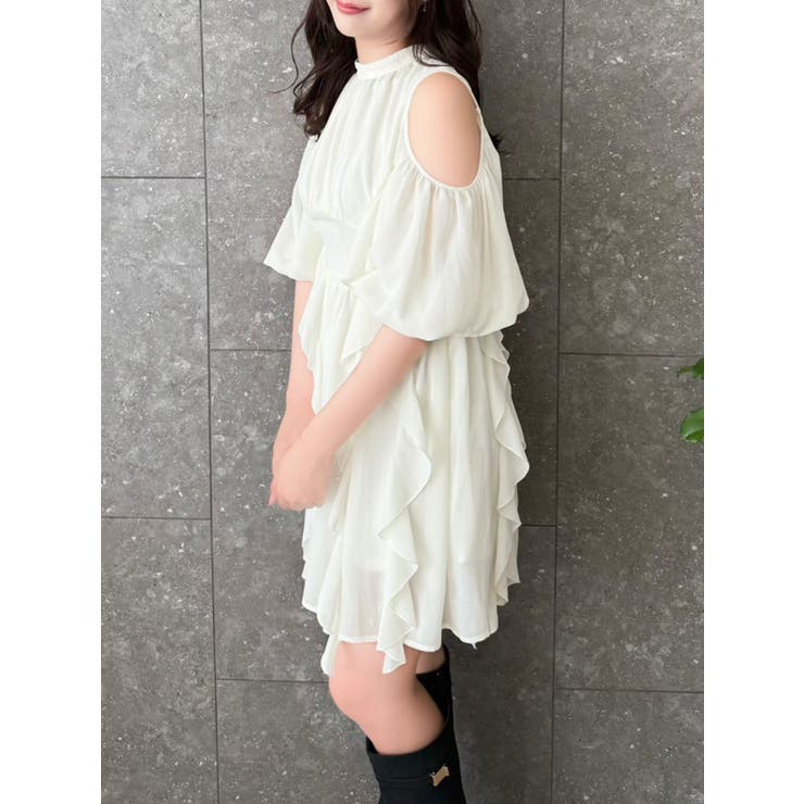 GO TO HOLLYWOOD 新品タグ付　フリル付きワンピ 01 GO TO HOLLYWOOD 新品タグ付 フリル付きワンピ 01