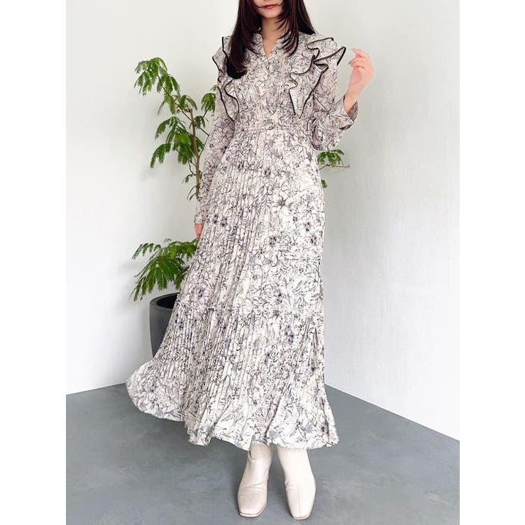 ベージュ | 【WEB限定カラーあり】ダブルフリルフラワープリーツワンピース | dazzlin