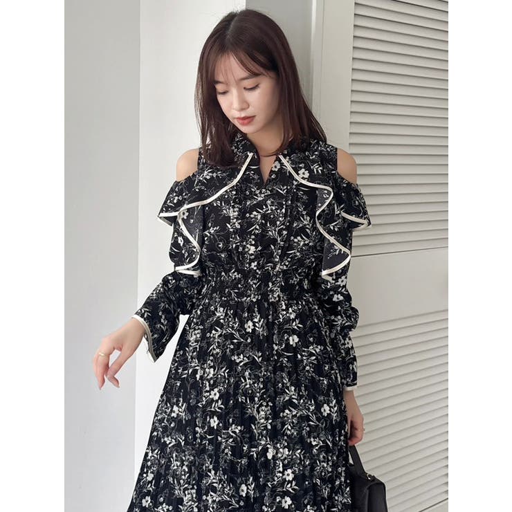 オープンショルダーフラワープリーツワンピース | dazzlin | 詳細画像14 