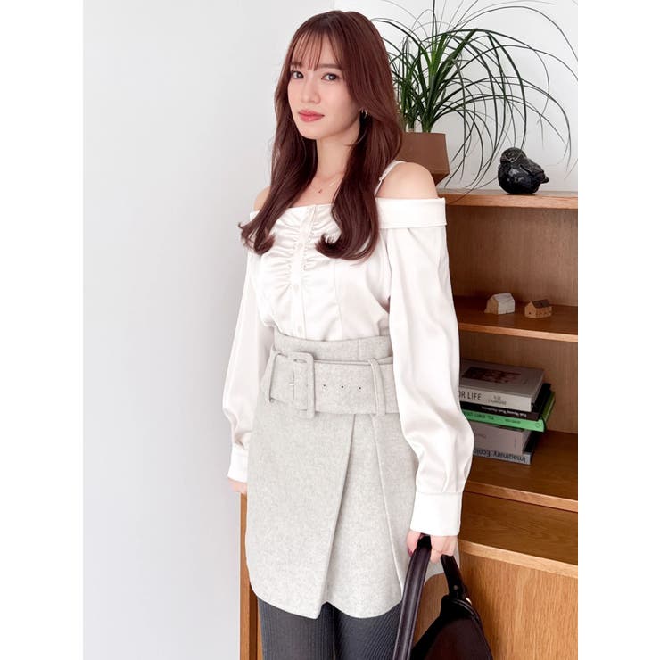 【久間田琳加コラボ】サテンオフショルシャツ | dazzlin | 詳細画像4 