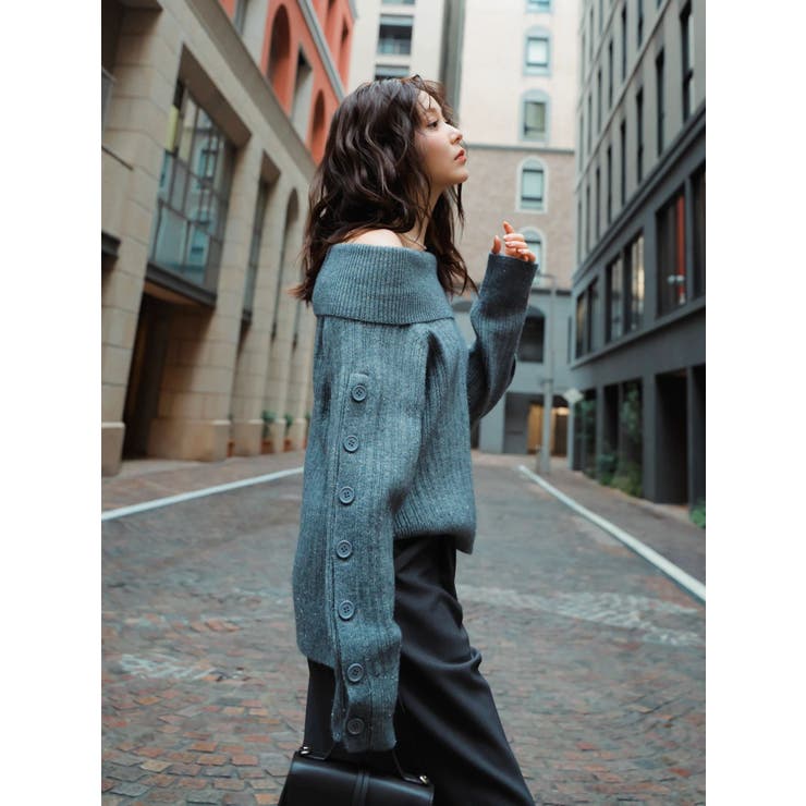 【久間田琳加コラボ】オフショルオーバーニットトップス | dazzlin | 詳細画像6 