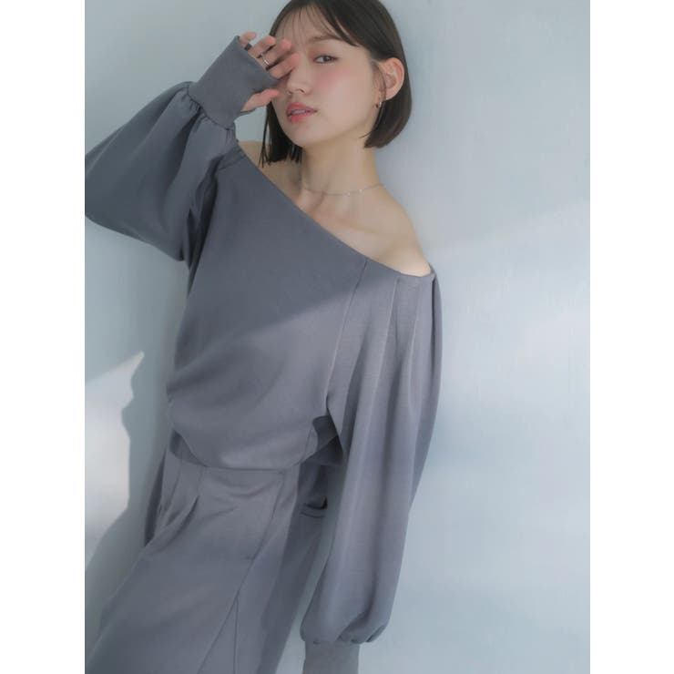 【吉田朱里】タックスリーブオフショルスウェット ※BLACK WEB限定カラー | dazzlin | 詳細画像4 