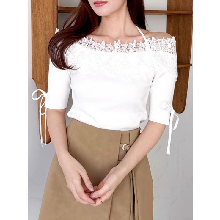 レースオフショルニットトップス | dazzlin | 詳細画像1 