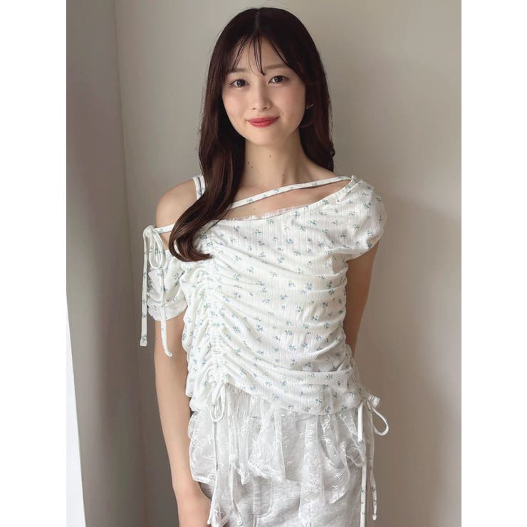 レースレイヤードギャザーカットトップス[品番：MKSW0071410]｜dazzlin