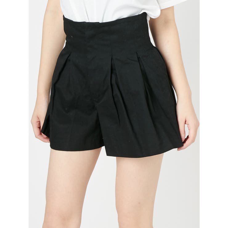 タックハイウエストショートパンツ[品番：MKSW0003391]｜EMODA（エモダ