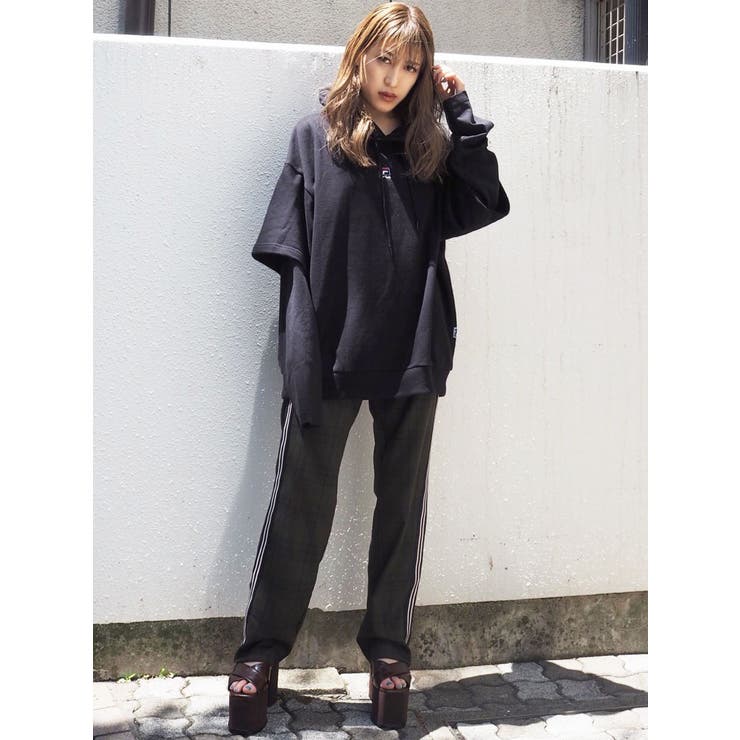 EMODA×FILA】レイヤーオーバーフーディー[品番：MKSW0010929
