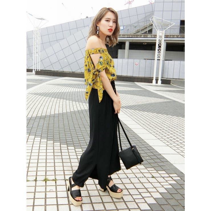 サイドタイオフショルダートップス 品番 Mksw Emoda エモダ のレディースファッション通販 Shoplist ショップリスト