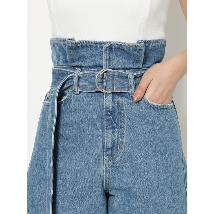 EMODA新品デニムショートパンツ EMODA（エモダ）の「ハイベルトデニムショートパンツ（デニム
