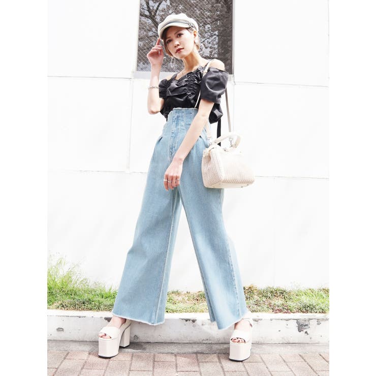 EMODA タックショルダートップ 新品（タックオフショルダー