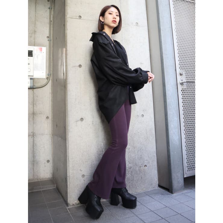 【新品未使用】EMODA ブラック フレアパンツ アウトポケットフレアパンツ[品番：MKSW0055775]｜EMODA（エモダ