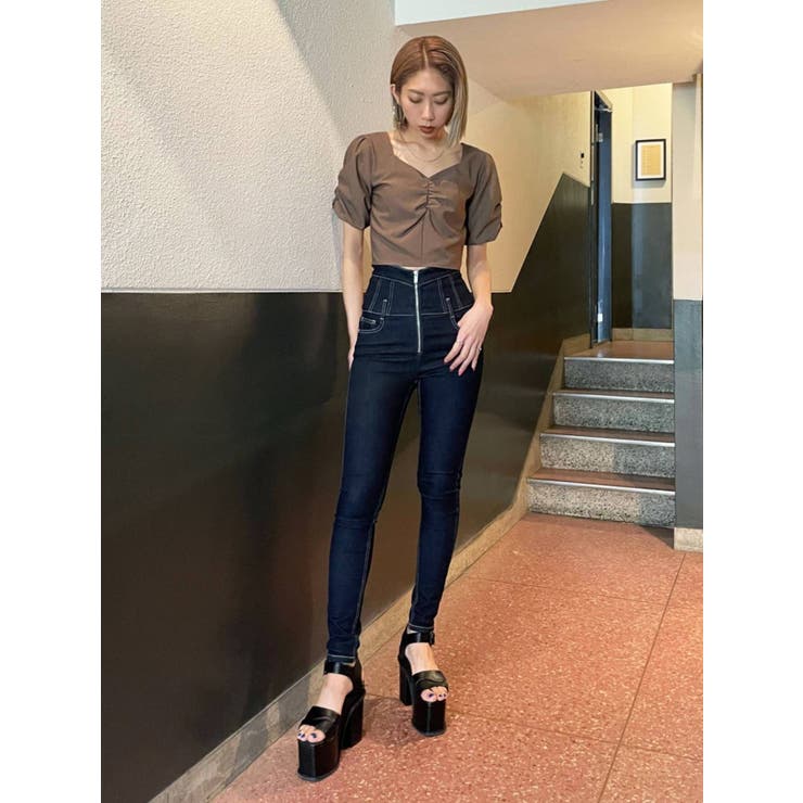 BELT FRINGE H/W WIDE JEANS[品番：MKSW0045836]｜EMODA（エモダ