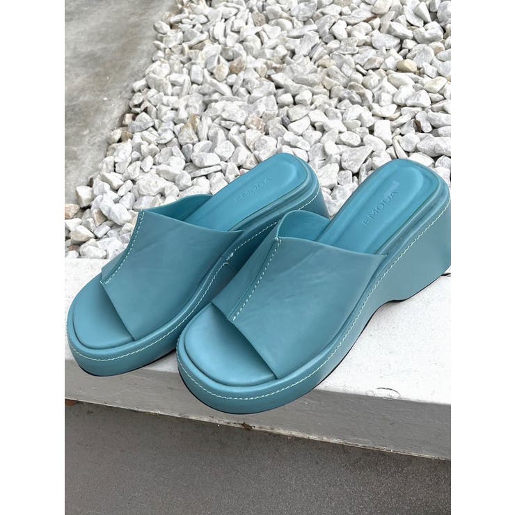 ブルー | プランププラットフォームサンダル | EMODA