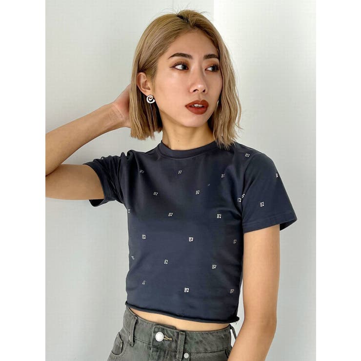未使用✳︎タグ CAT柄のTシャツ＆ロングパンツセット ドットストーンコンパクトTシャツ[品番：MKSW0056578]｜EMODA