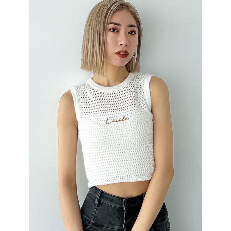 ホワイト | エンブロイダリーコンパクトトップ | EMODA